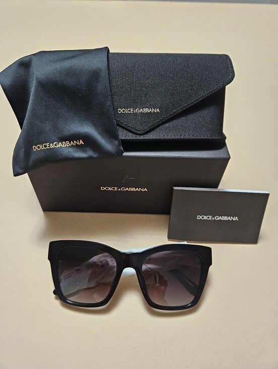 Dolce & Gabbana Chunky Sunglasses main image 11